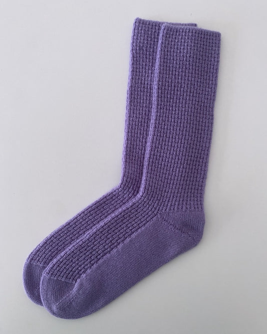 another brand Cashmere Socken lila